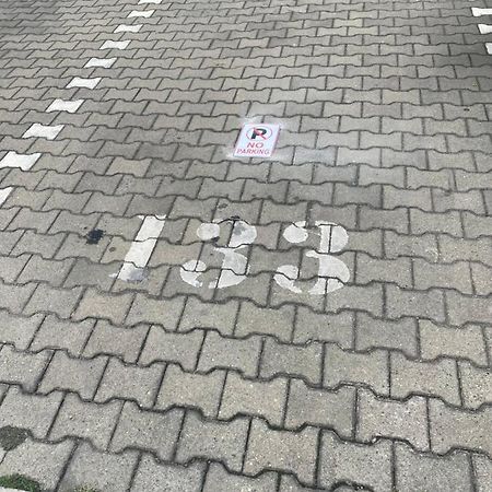 Apartament Avana Oradea Buitenkant foto